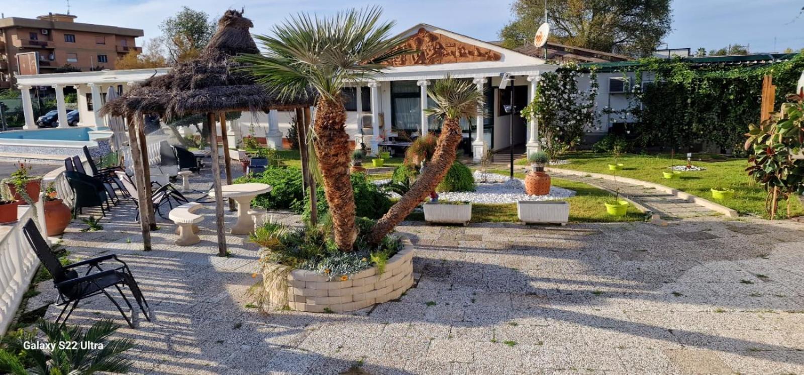 Hotel Chopin Фиумичино Екстериор снимка