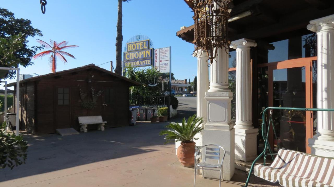 Hotel Chopin Фиумичино Екстериор снимка
