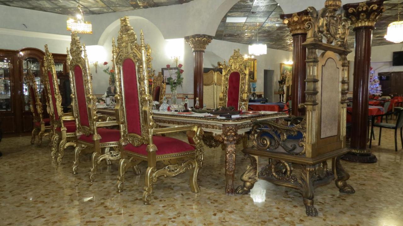 Hotel Chopin Фиумичино Екстериор снимка